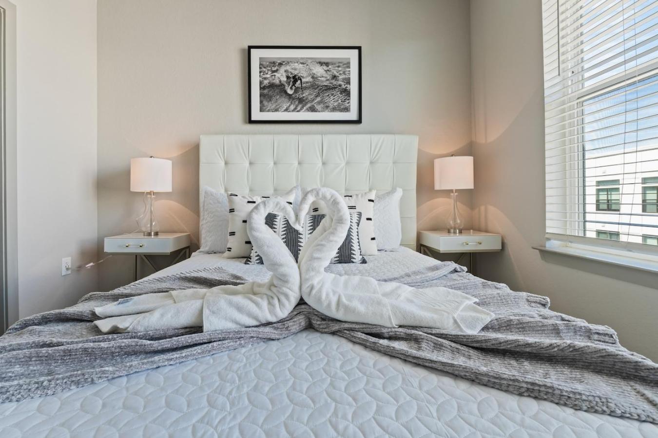 Апартаменты Stylish 1 Bed In Downtown St Pete W Free Parking Сент-Питерсберг Экстерьер фото